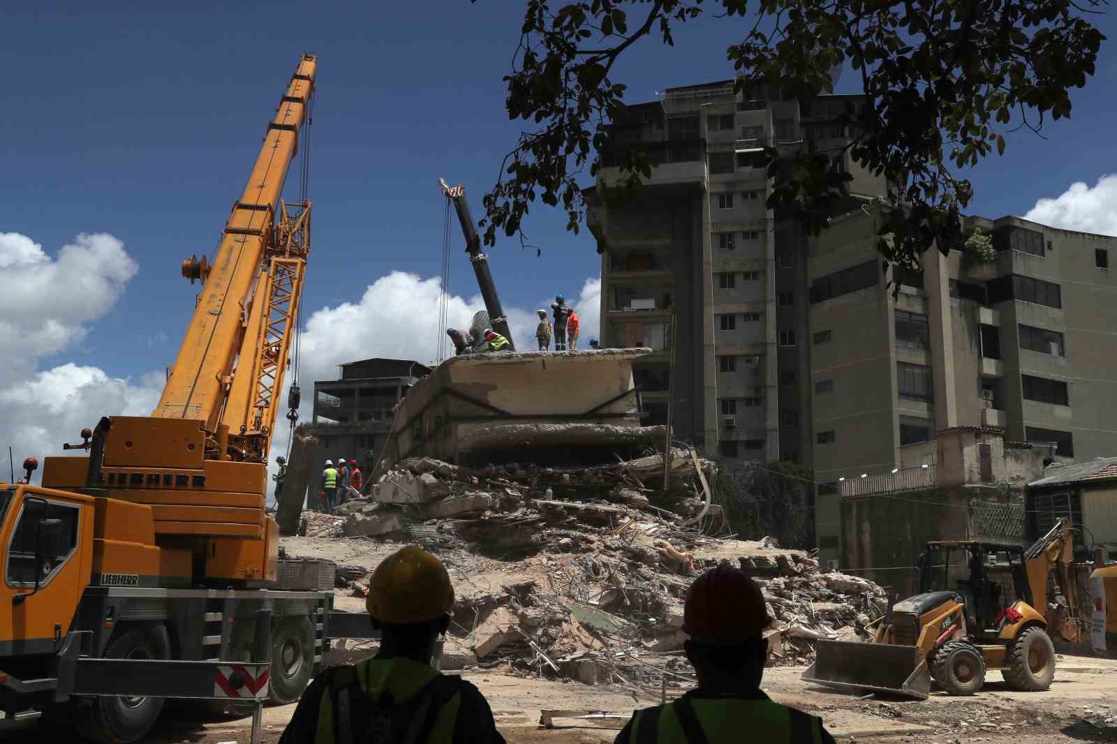 Venezuela’daki depremlerde can kaybı 2 bin 295’e yükseldi 4 venezueladaki depremlerde can kaybi 2 bin 295e yukseldi 0 JGnZ2jTI