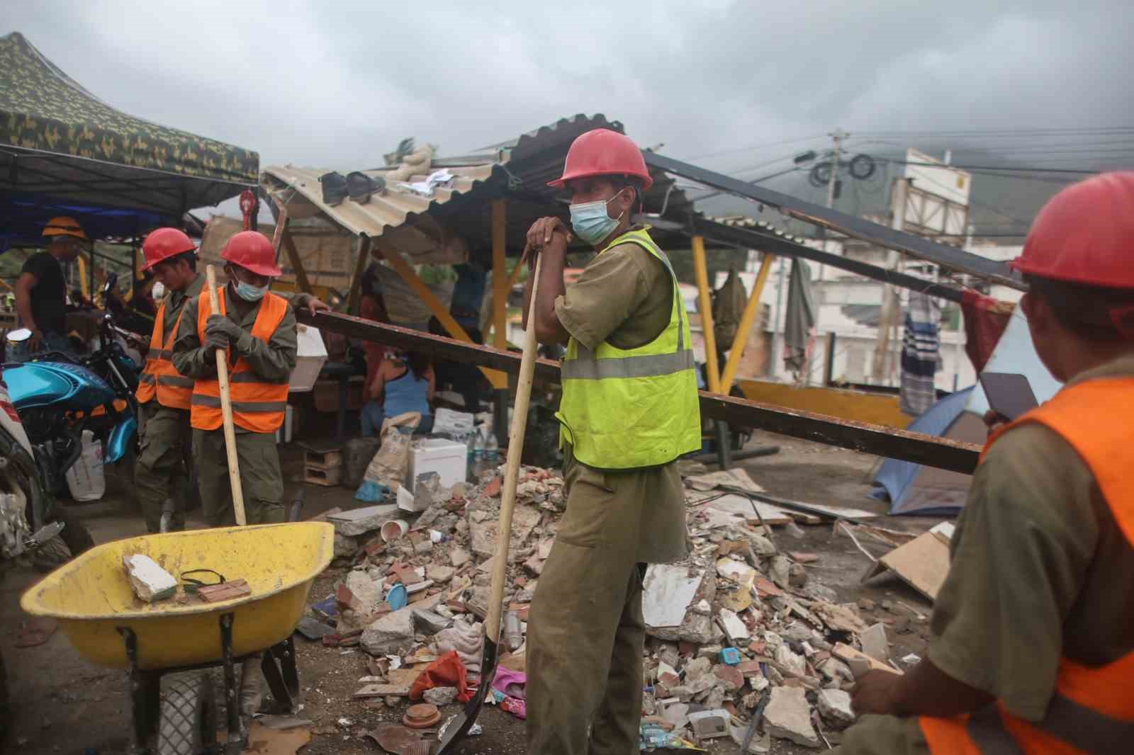 Venezuela’daki depremlerde can kaybı 4 bin 333’e yükseldi 4 venezueladaki depremlerde can kaybi 4 bin 333e yukseldi 0 8fCqbddn