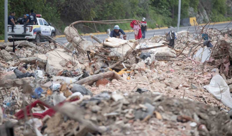 venezueladaki-depremlerde-can-kaybi-4-bin-490a-yukseldi-cOBMme9q.jpg