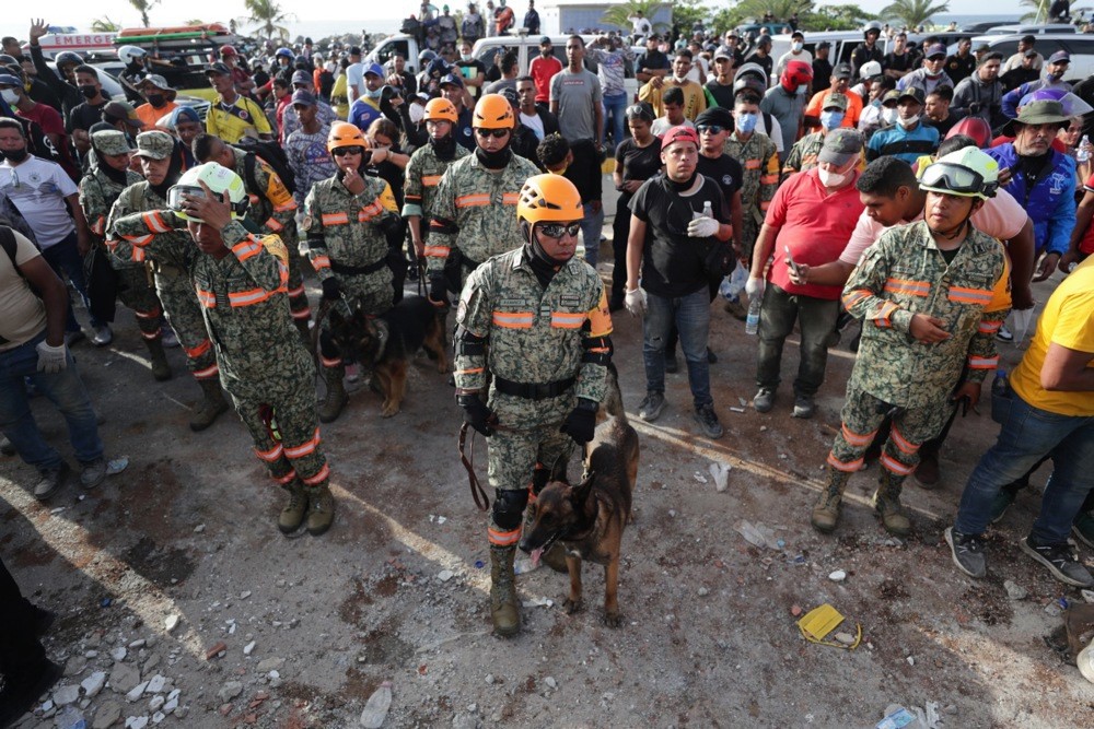 venezueladaki depremlerde can kaybi bin 430a yukseldi 3 VFsaPnhv