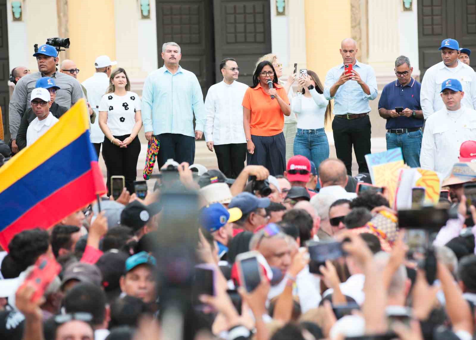 venezuelalilar abd yaptirimlarinin kaldirilmasi icin yuruyus baslatti 1 CdpZOEq7