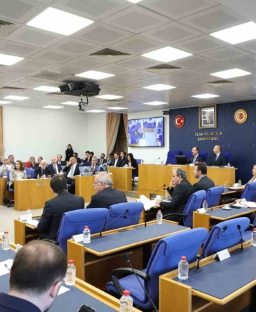 vergiye-yonelik-duzenlemelerin-yer-aldigi-kanun-teklifi-tbmmde-gorusulmeye-basladi-gTqUcVNZ.jpg