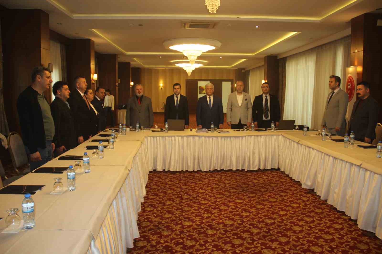 veteriner hekimler birligi baskani eroglu cesitli salgin hastaliklarin gelecekte de yasanacagi ifade ediliyor 2 nzHHIrDf