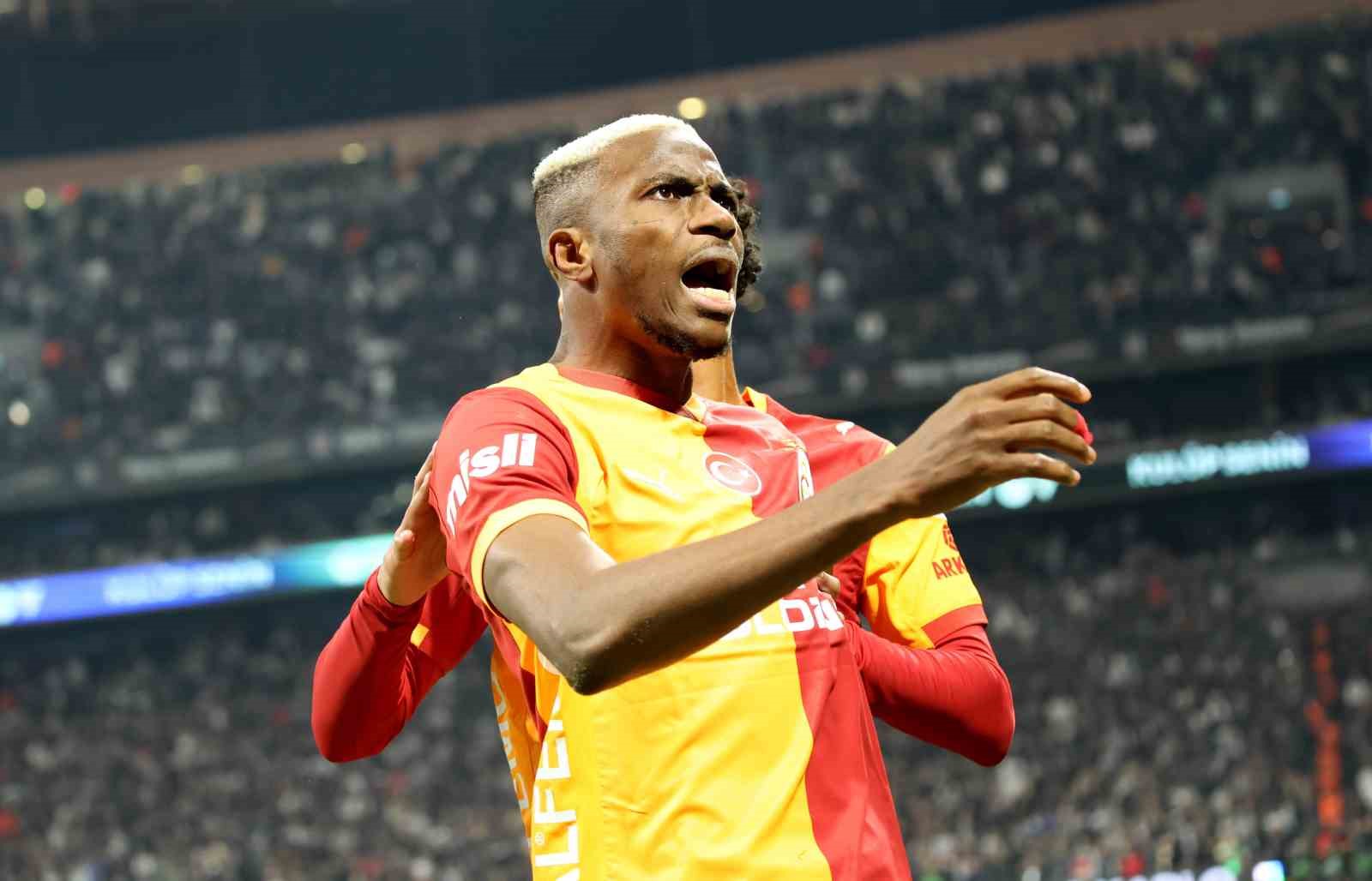 victor osimhen bu sezonki 18 golunu atti 3