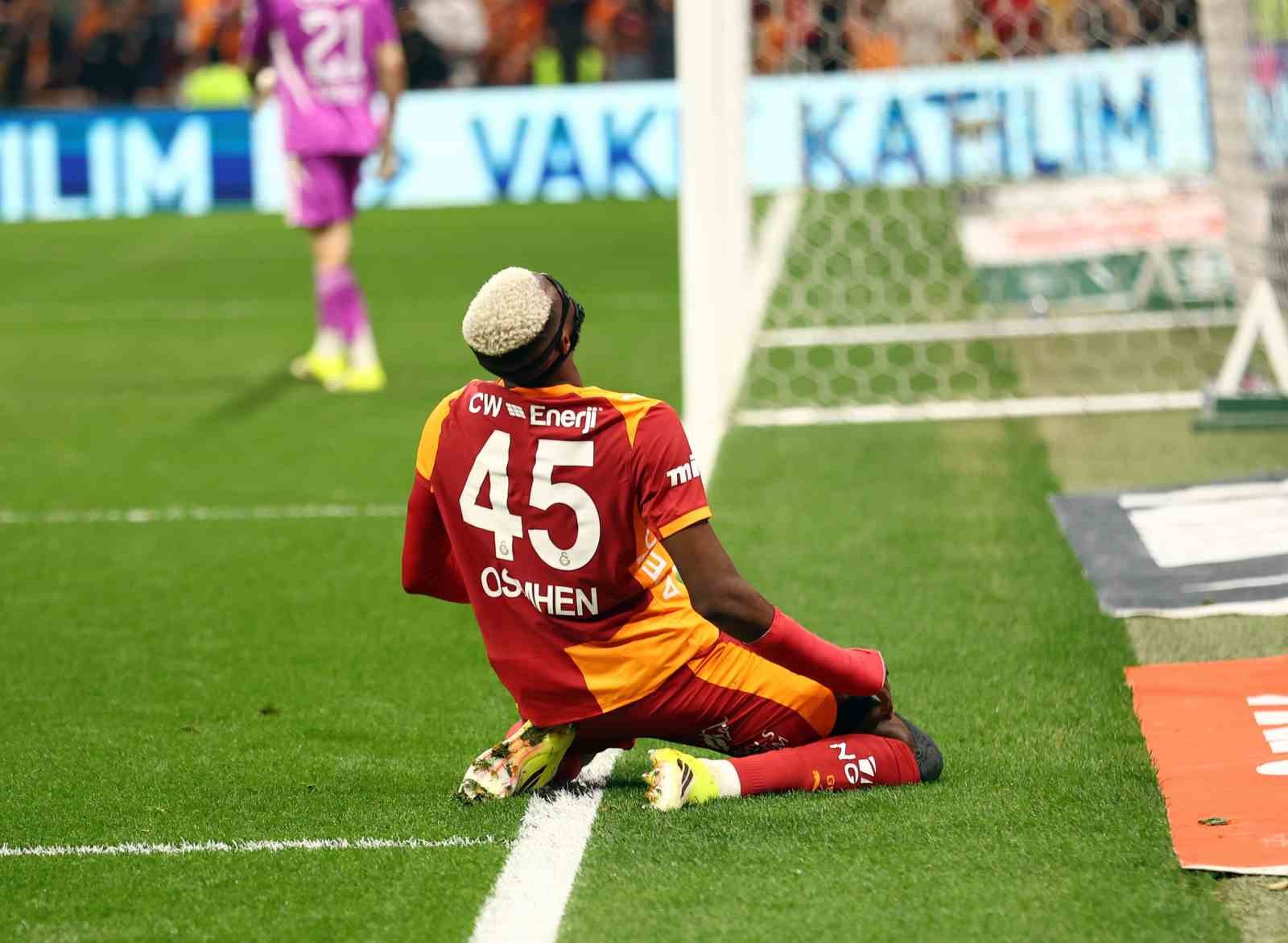 victor osimhen cezali duruma dustu 1 MM7CPj3g