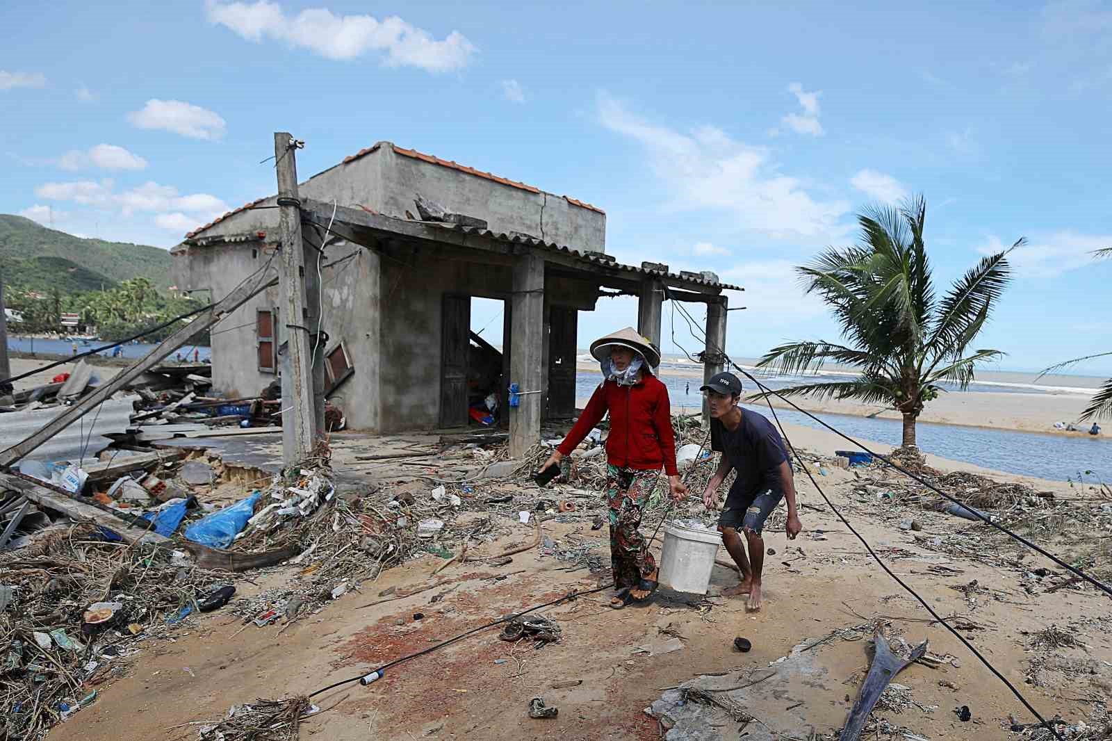 vietnami vuran kalmaegi tayfununda 5 kisi hayatini kaybetti 2 KiAkJAJM