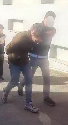 Villada uyuşturucu yetiştirmişler: Torbacı ’sevgililer’ yakalandı, 4 kilo uyuşturucu ele geçirildi 6 villada uyusturucu yetistirmisler torbaci sevgililer yakalandi 4 kilo uyusturucu ele gecirildi 2 ZZVzZynl