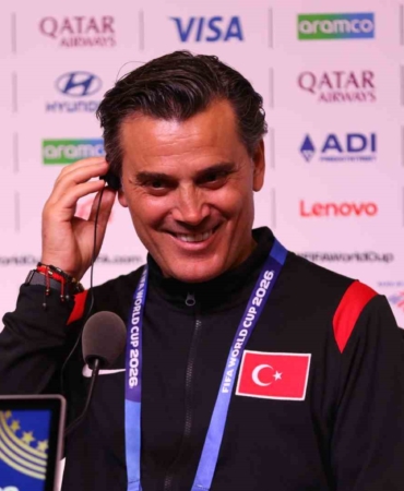vincenzo-montella-bu-kaosa-hizmet-eden-cok-kisiden-daha-fazla-turk-gibi-hissediyorum-YuI1qwGp.jpg
