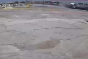 viransehirdeki-olumlu-trafik-kazasinin-guvenlik-kamerasi-goruntuleri-ortaya-cikti-PGarCBXY.jpg