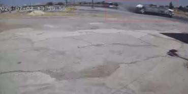 viransehirdeki-olumlu-trafik-kazasinin-guvenlik-kamerasi-goruntuleri-ortaya-cikti-PGarCBXY.jpg