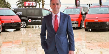 vodafone-1-nisan-icin-geri-sayima-basladi-xEP1PZxd.jpg