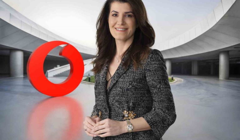 vodafone-business-isletmelerin-dijital-gelecegini-5g-ile-guclendirecegini-duyurdu-7i1Ae8in.jpg