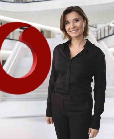 vodafone-uzun-donem-staj-programina-basvurular-devam-ediyor-kXvUuquK.jpg