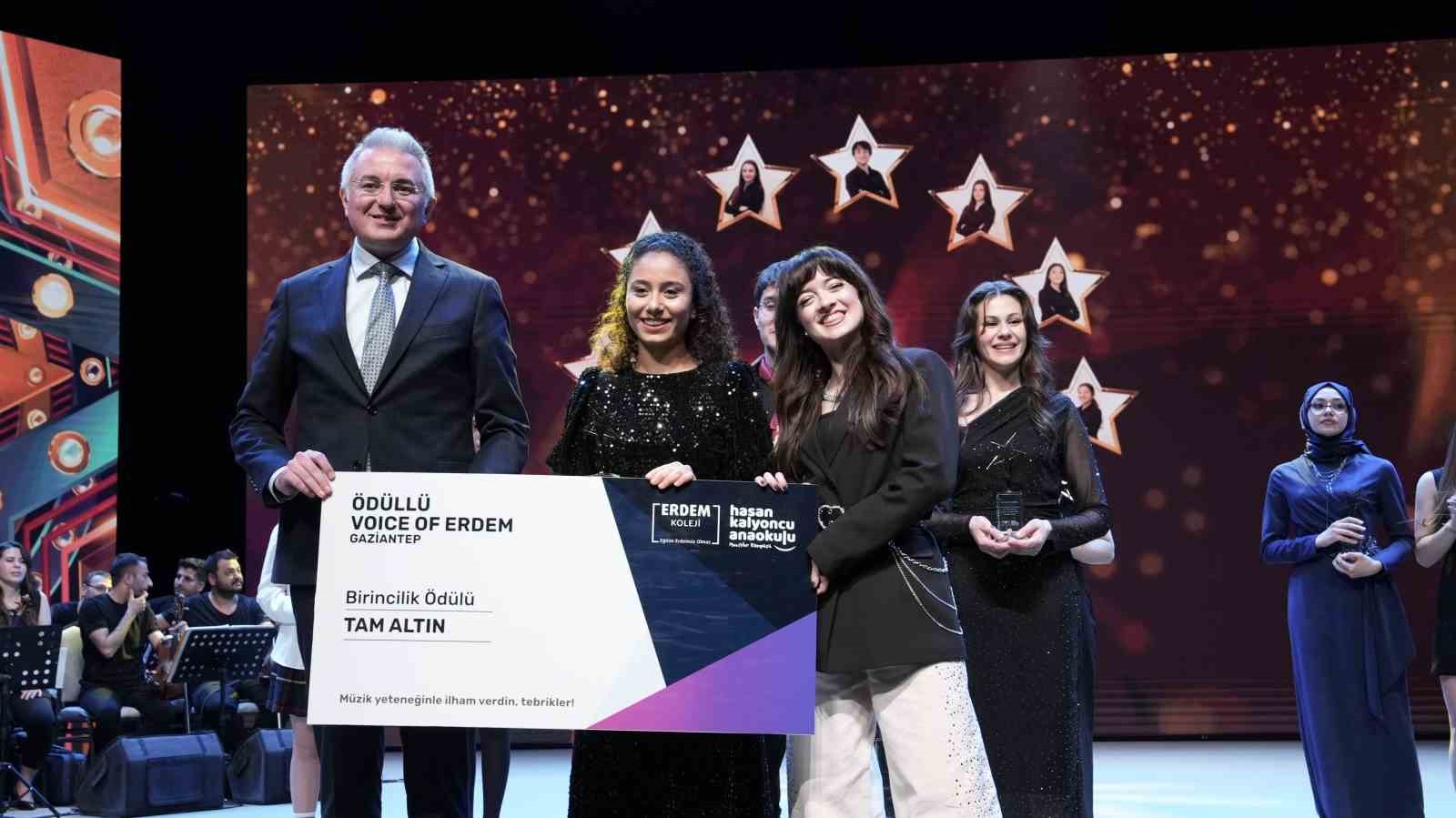 voice of erdem muzik yarismasi coskuyla sona erdi 0 MvQn3LN1