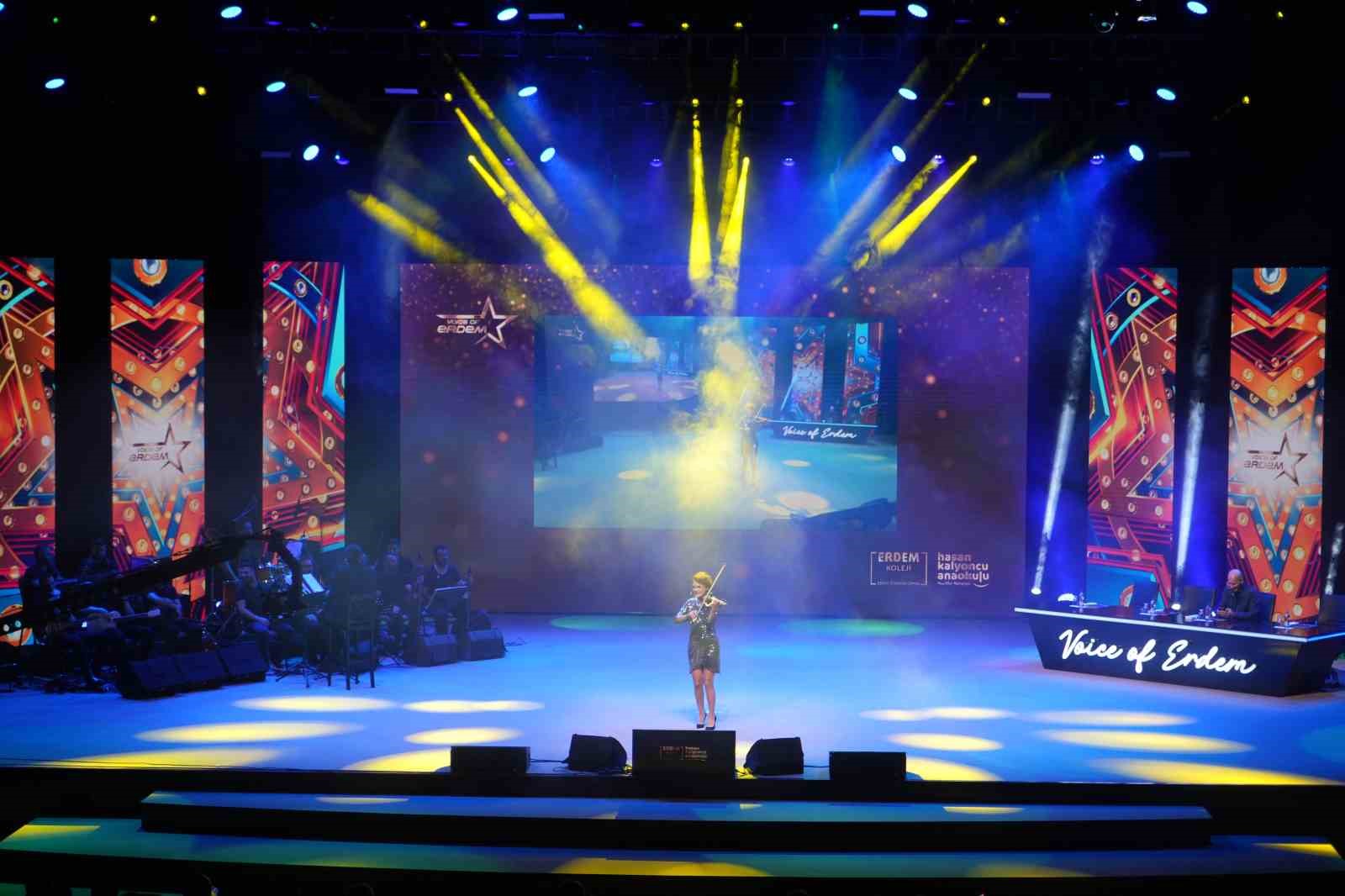 voice of erdem muzik yarismasi coskuyla sona erdi 2 JE6nBBYl