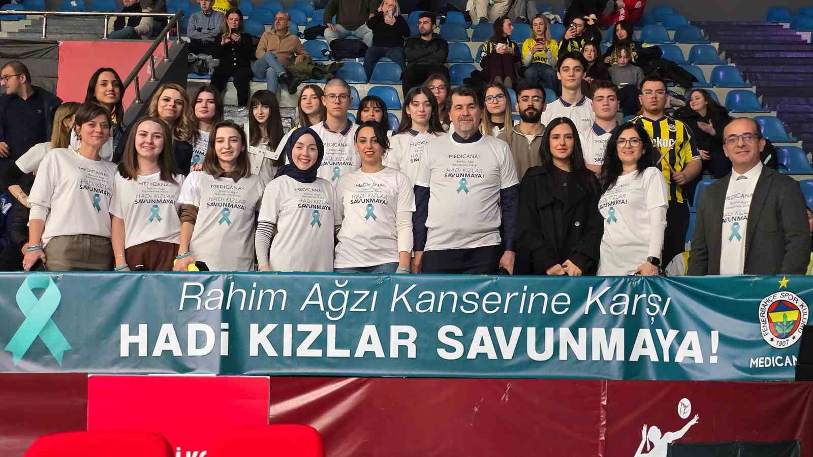 voleybol macinda anlamli cagri rahim agzi kanserine karsi tribunler konustu 0 BM691ktX