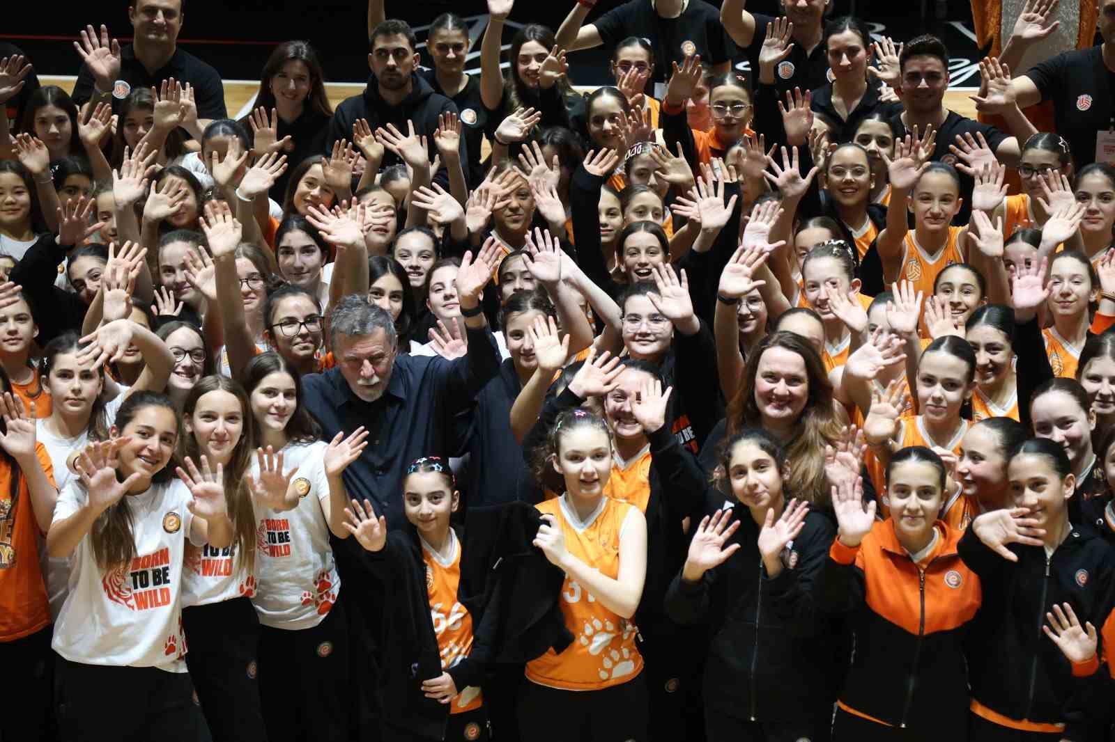 voleybolun gelecegi antalyada konusuldu 2 S5mgq4MV