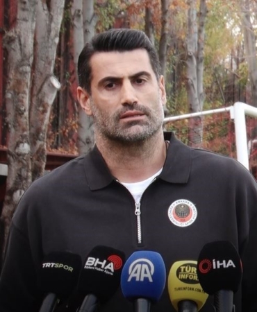 volkan-demirel-galatasarayin-durumu-bizi-ilgilendirmiyor-hbjJNXBM.jpg