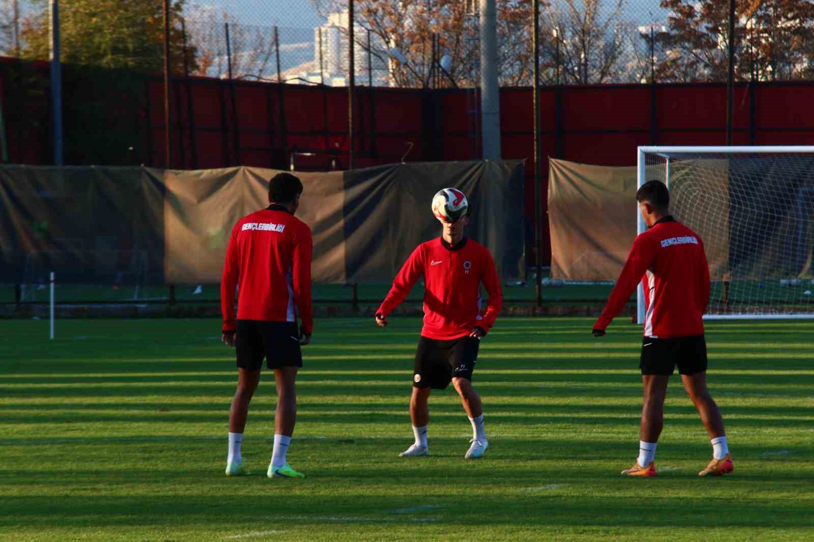 Volkan Demirel: "Gençlerbirliği ruhunu iliklerime kadar hissettim" 7 volkan demirel genclerbirligi ruhunu iliklerime kadar hissettim 3 MiSE2zUU