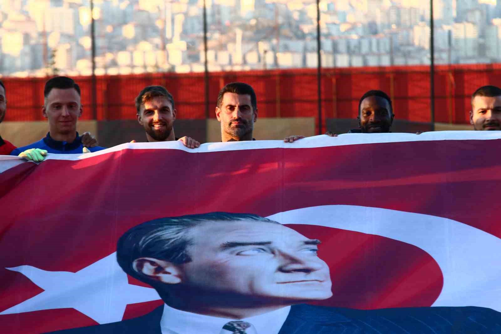 Volkan Demirel: "Gençlerbirliği ruhunu iliklerime kadar hissettim" 12 volkan demirel genclerbirligi ruhunu iliklerime kadar hissettim 8 EOahEiDc