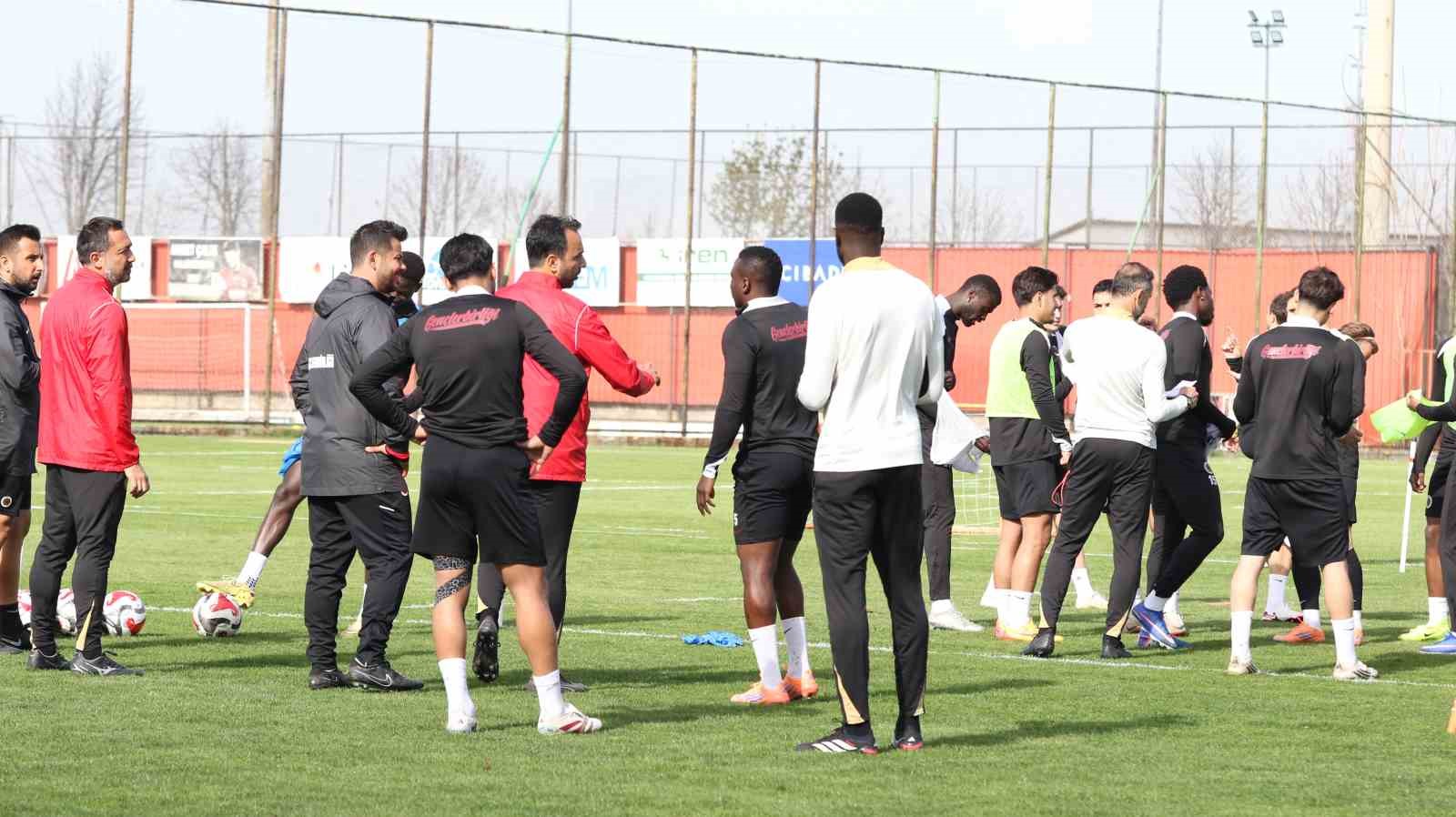 volkan demirel goztepe maci bu sezonun en onemli maci 3 QW6lb2S8