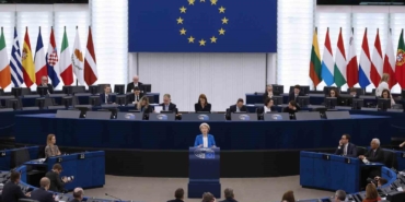 von-der-leyen-gronlanda-yonelik-buyuk-olcekli-bir-avrupa-yatirim-atagi-olacak-tG6p8iFc.jpg