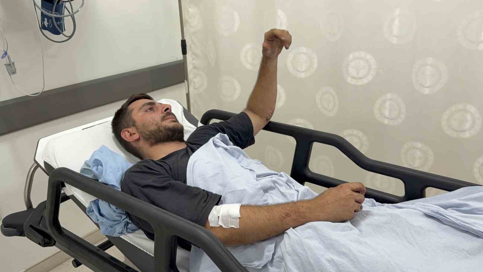 vurulan gemide yaralanan genc saldiri anlarini anlatti 0 bq55jIU4