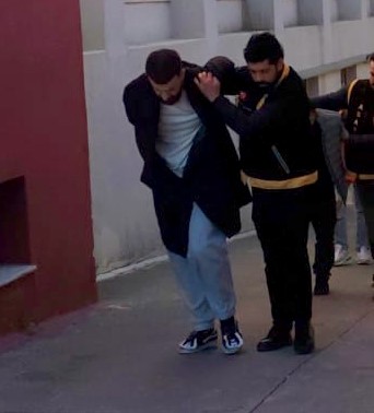 vurup hastaneye goturdukleri genc oldu kacan katil ile arkadaslari yakalanip tutuklandi 3 Fm3PEH9r
