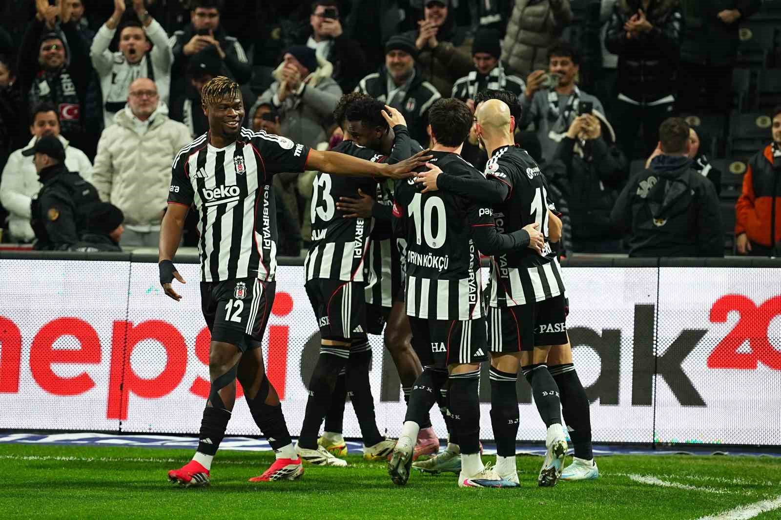 wilfred ndidi 2 golunu atti 1 DqbY7GN8