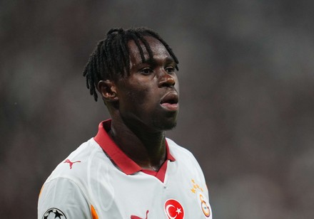 wilfried singo galatasaray looks on during champions 440nw 15493557fg