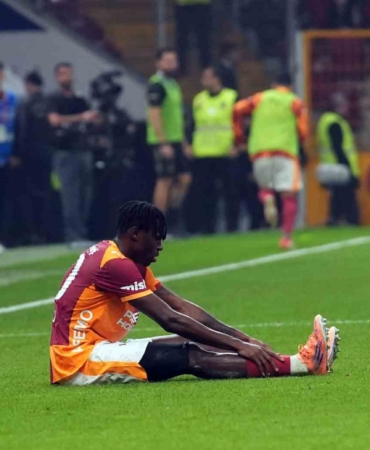 wilfried-singo-sakatlandi-YmDKlwJE.jpg