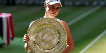 wimbledon-kadinlarda-sampiyon-linda-noskova-oldu-OrRhHLM3.jpg