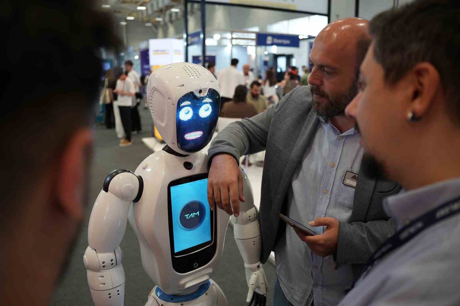 WORLDEF İstanbul kapılarını ziyaretçilere açtı 5 worldef istanbul kapilarini ziyaretcilere acti 1 lsuhakiK