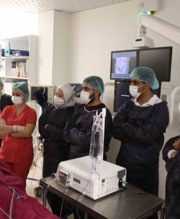 yabanci-doktorlar-tecrube-icin-turk-doktorlarini-secti-QwZH1bJz.jpg