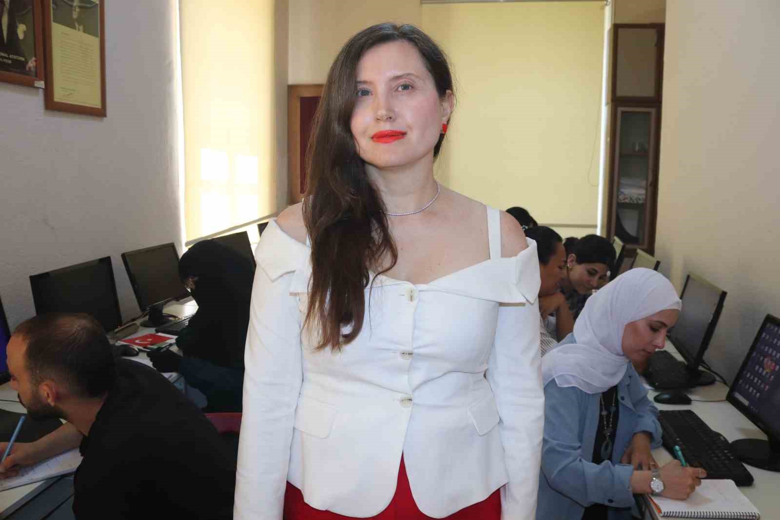 Yabancı gelinler Türkçe öğrenerek hayata uyum sağlıyor 8 yabanci gelinler turkce ogrenerek hayata uyum sagliyor 4 cpIKvH66