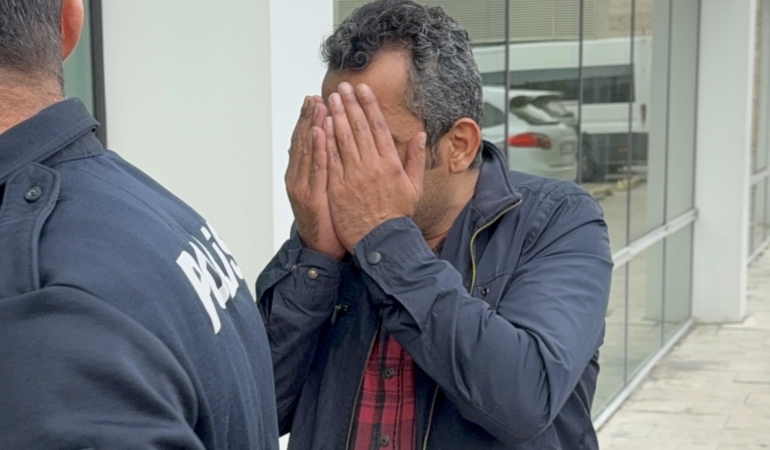 yabanci-uyruklu-kadini-turk-vatandasi-yapma-vaadiyle-50-bin-tl-dolandirdi-VvjkhKCs.jpg