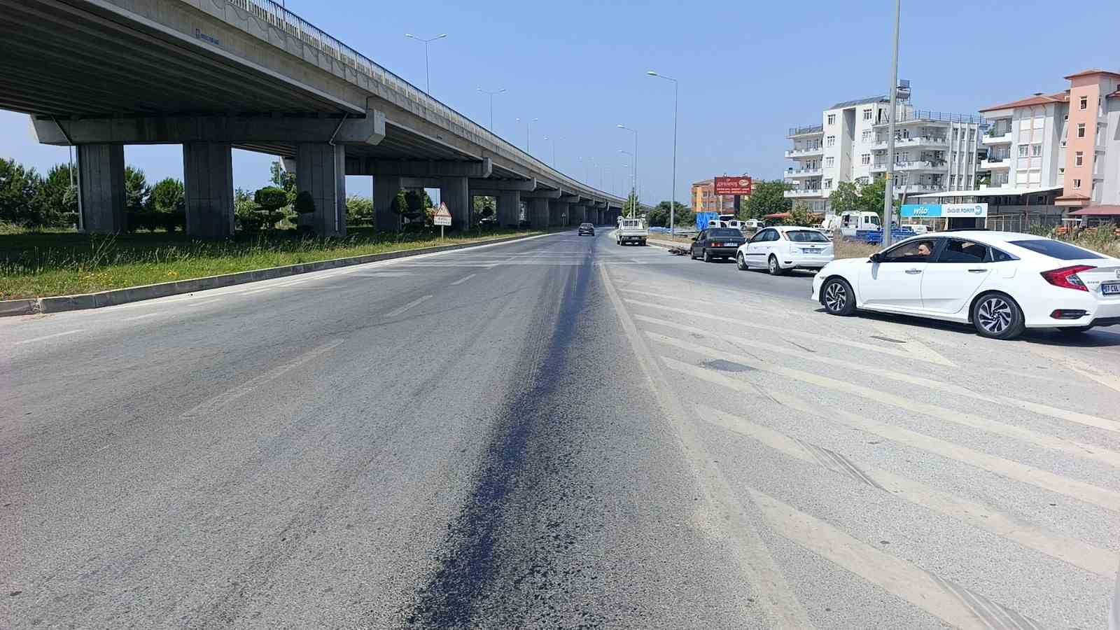 yag dokulen yolda kayarak 50 metre suruklenen motosikletli yaralandi 1 Ujy1NZaw