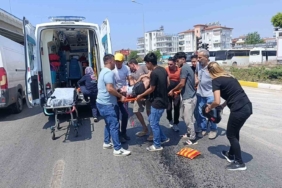 yag-dokulen-yolda-kayarak-50-metre-suruklenen-motosikletli-yaralandi-G2RKfOAF.jpg