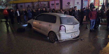 yagis-sonrasi-coken-yol-kazaya-neden-oldu-3-yarali-X16IJpR2.jpg