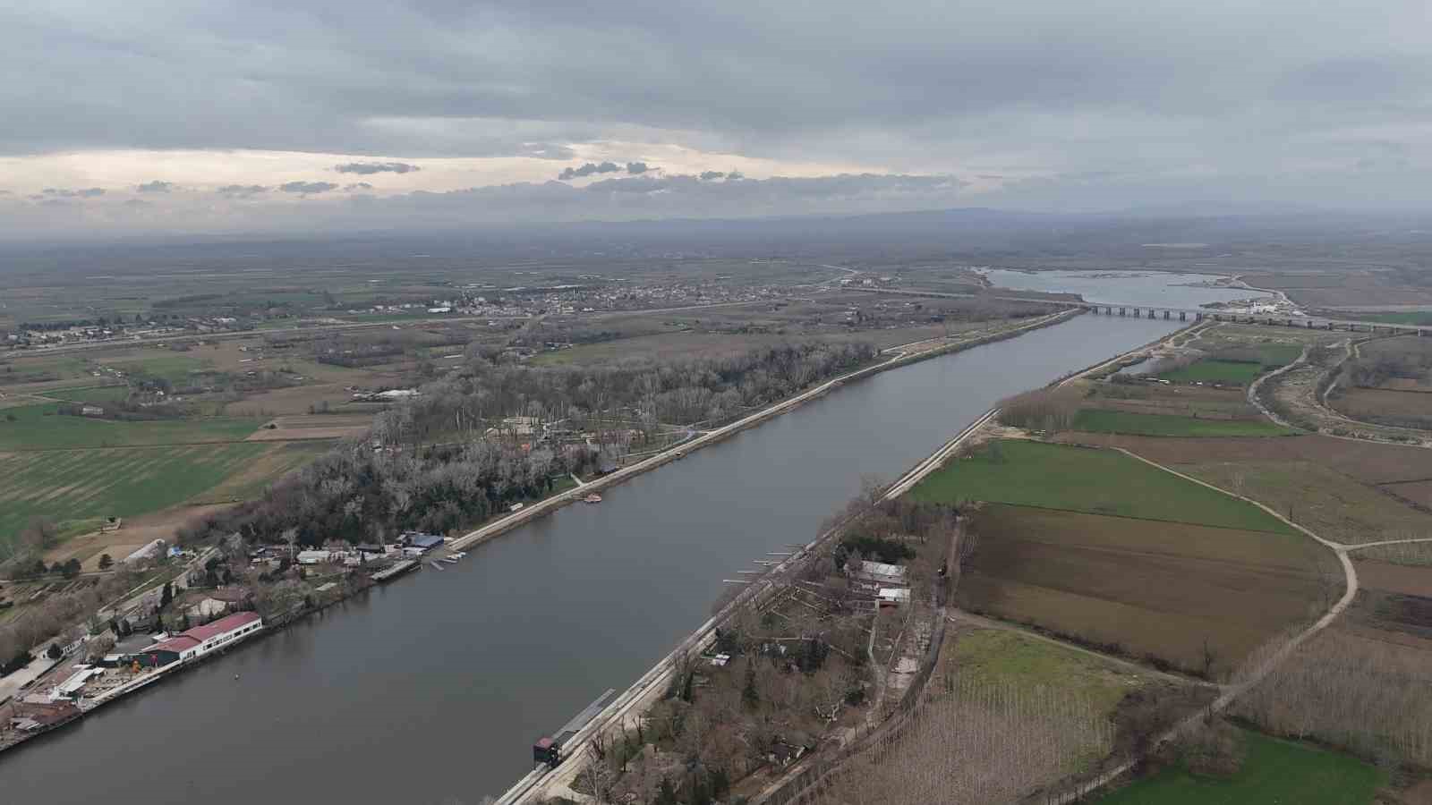 yagislar barajlara nefes aldirdi edirnenin icme suyu guvence altinda 0