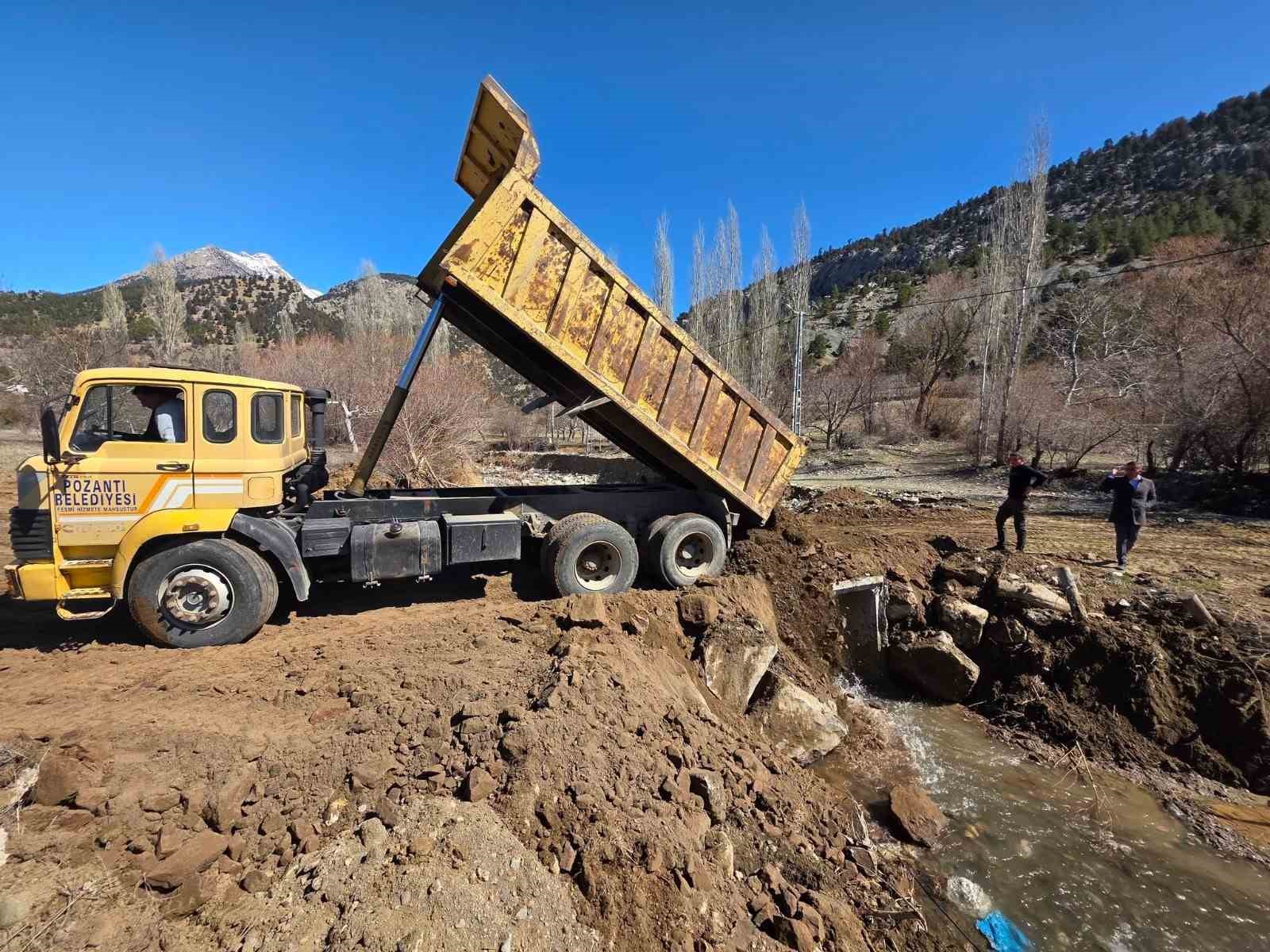 yagislar sonrasi kapanan yol yeniden ulasima acildi 2 bfrC8Km2