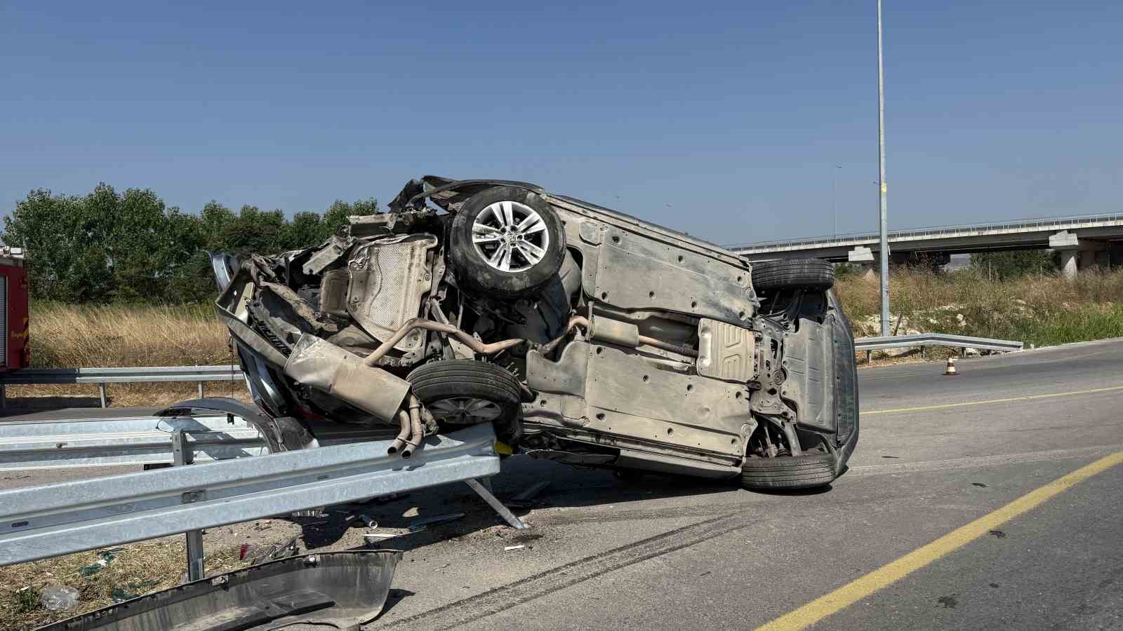 Yakıt deposundaki sızıntıyı sakızla durdurdular 4 yakit deposundaki sizintiyi sakizla durdurdular 0 eAcA1BZO