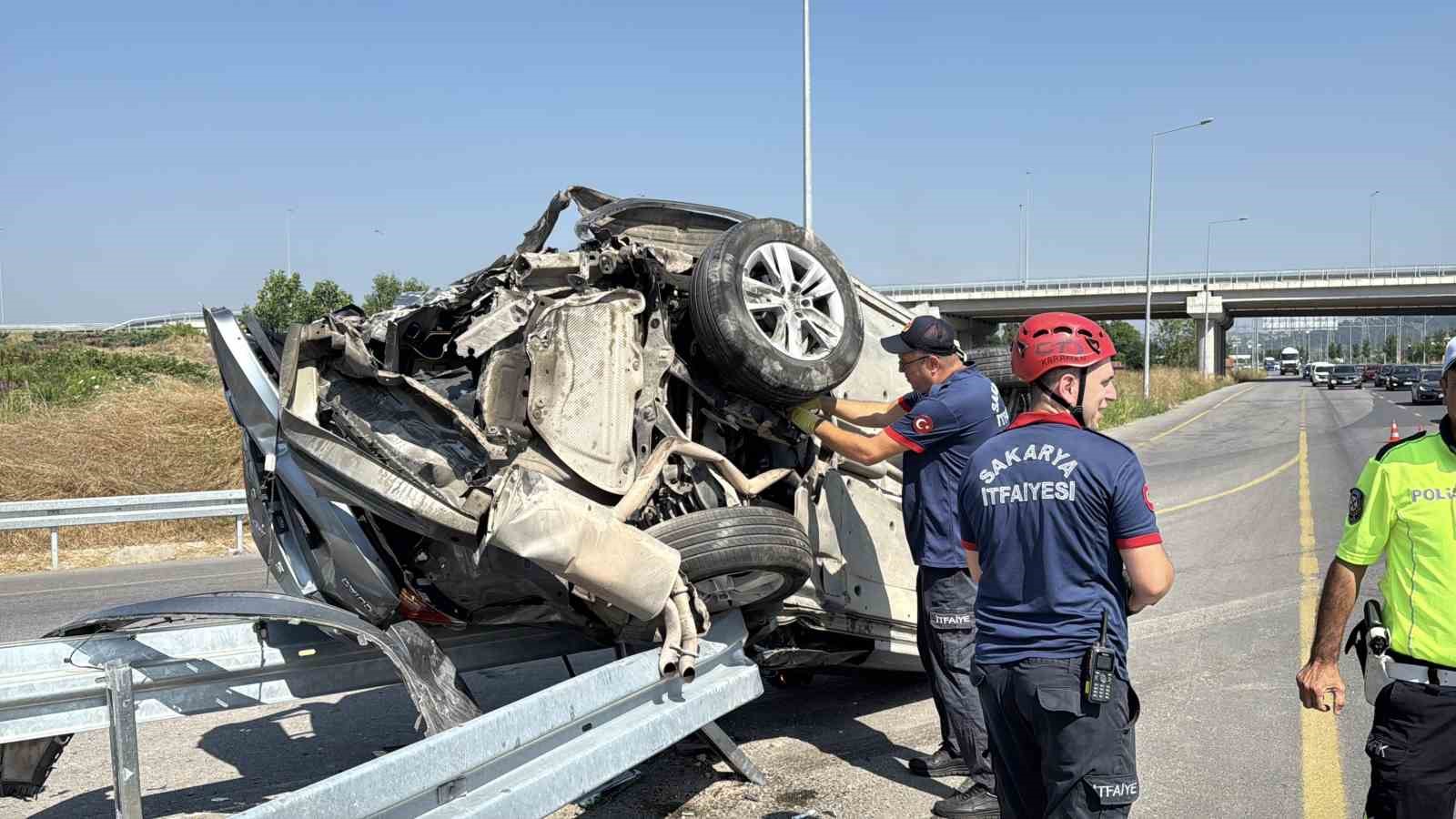 Yakıt deposundaki sızıntıyı sakızla durdurdular 5 yakit deposundaki sizintiyi sakizla durdurdular 1 M7V6E619