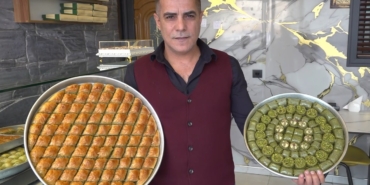 yaklasan-ramazan-ayi-oncesi-baklava-talepleri-artti-8ef86Q8s.jpg