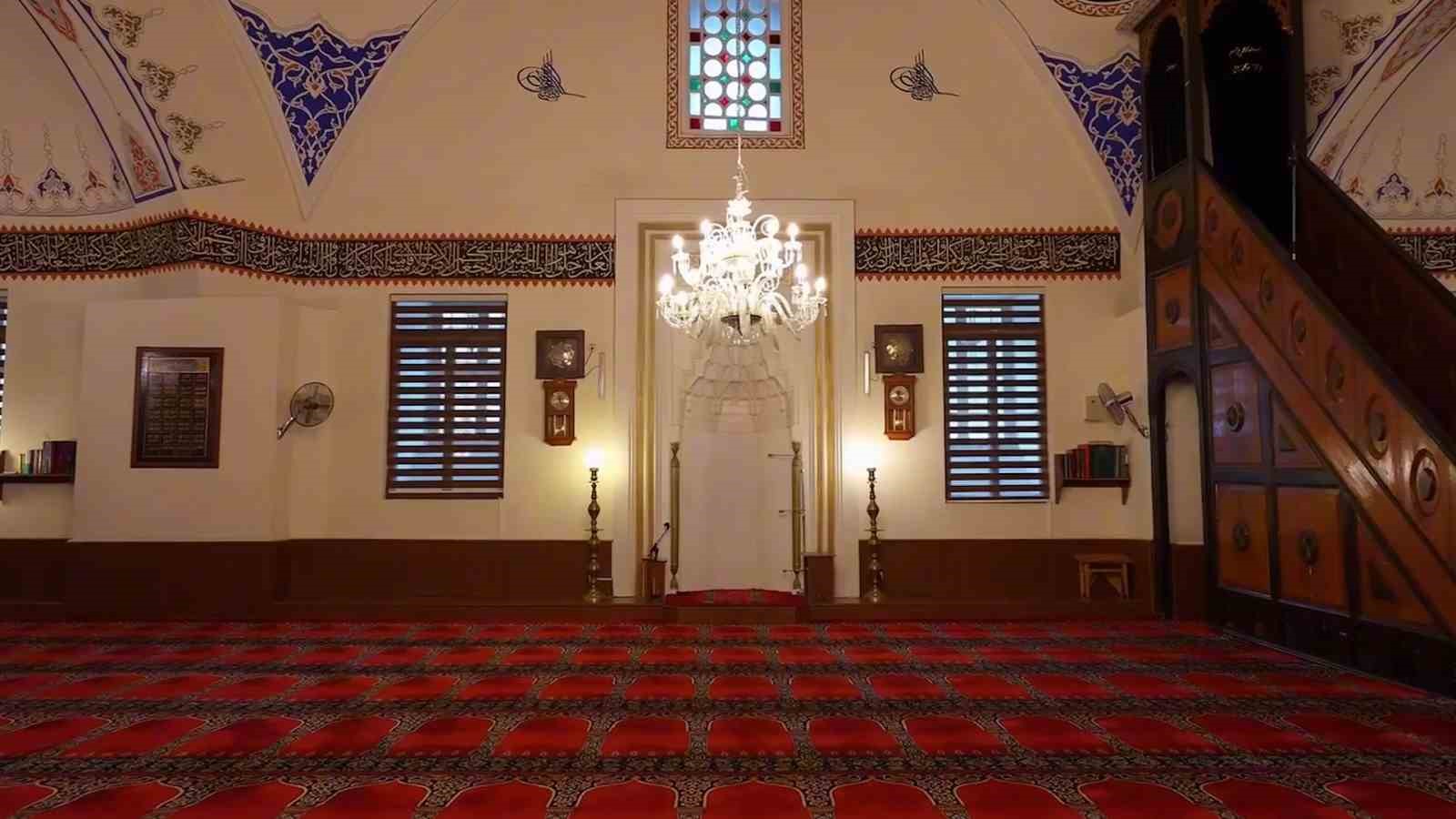 yaklasik 20 metrelik kubbesiyle asirlara meydan okuyor 5