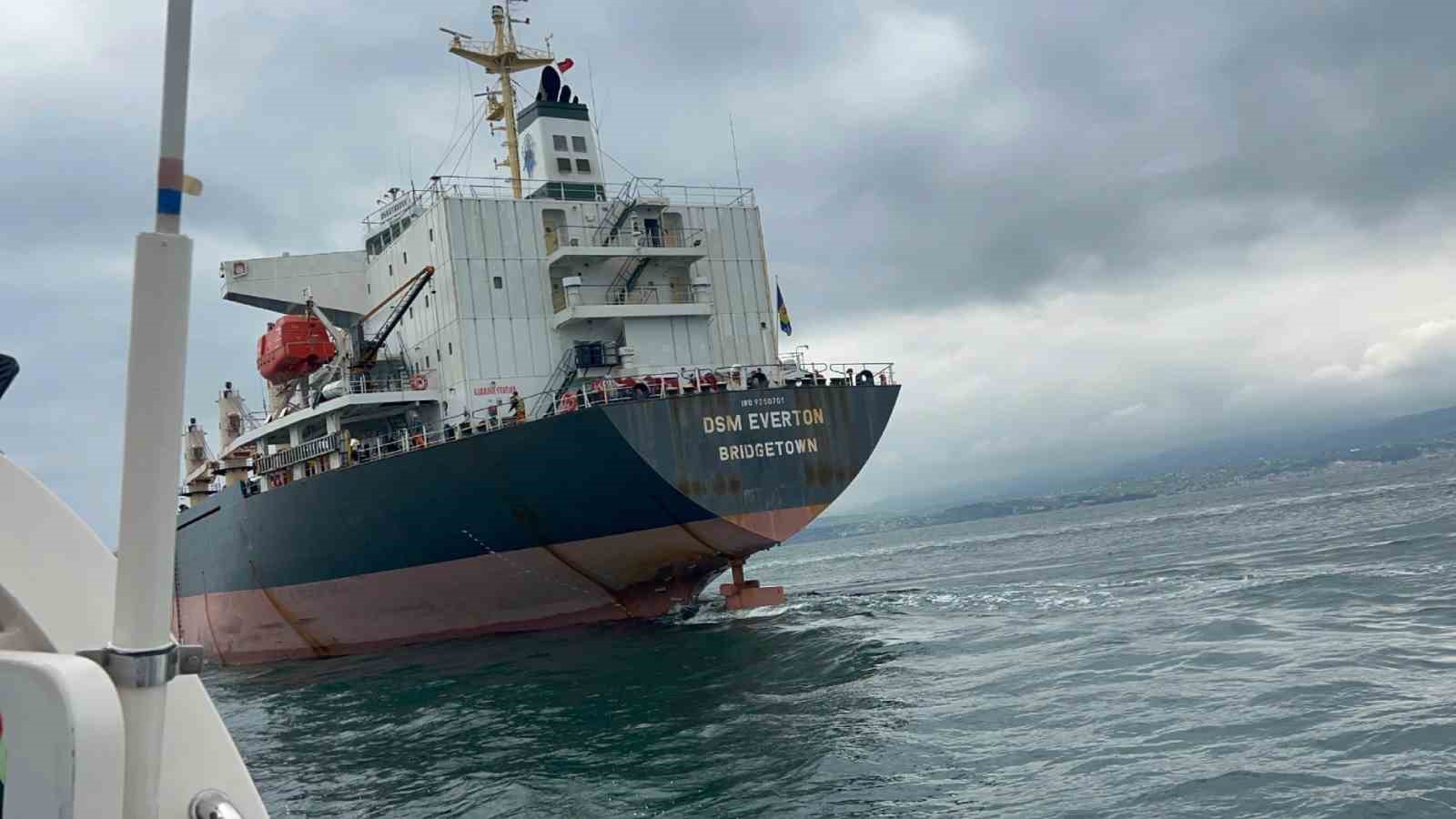 yalova aciklarinda gemide yaralanan personel tahliye edildi 3 RLUGtJiC