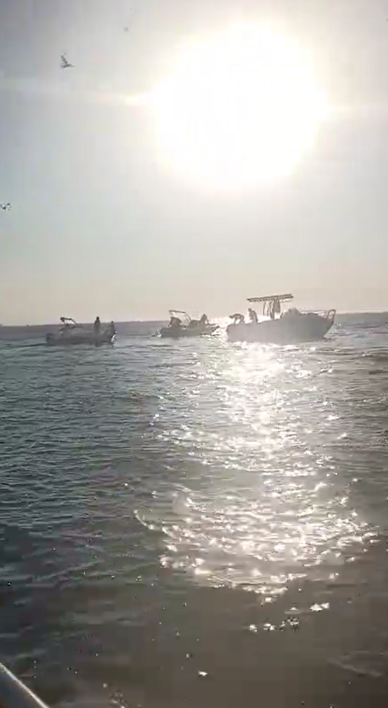 yalova aciklarinda su tankeri tekneye carpti 2 kisi denize atlayarak kurtuldu 3 mFyOLSH3