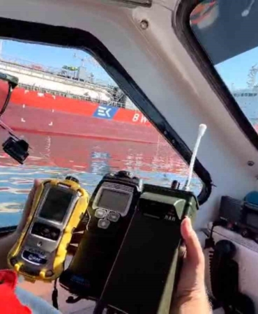 yalova-cinarcikta-hissedilen-gaz-kokusunun-kaynagi-tanker-cikti-JV87Y5e3.jpg