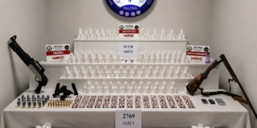 yalova-merkezli-4-ilde-uyusturucu-operasyonu-22-tutuklama-gpxdPN3Q.jpg