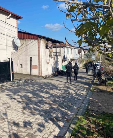yalova-polisi-4-ay-once-ayni-eve-baskin-yapmis-5BUD8ijt.jpg
